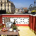 Palazzo Jannuzzi Relais بيت ضيافة سورينتو