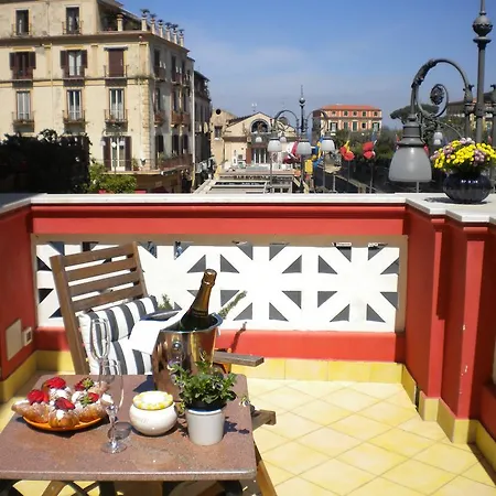 Palazzo Jannuzzi Relais Affittacamere Sorrento