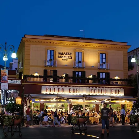 Pensionat Palazzo Jannuzzi Relais