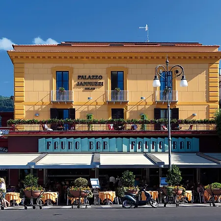 Penzion Palazzo Jannuzzi Relais