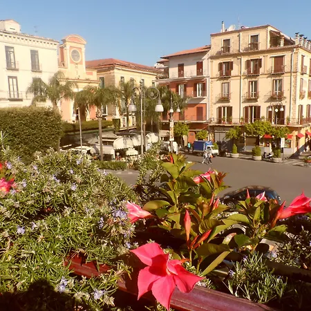 Penzion Palazzo Jannuzzi Relais Sorrento