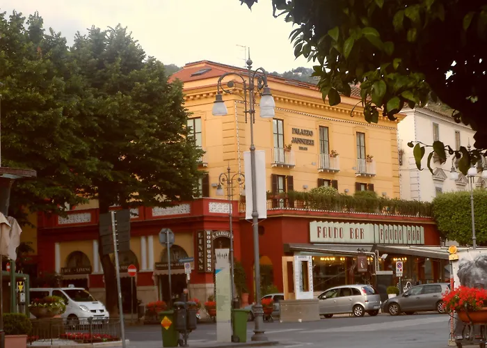Palazzo Jannuzzi Relais Πανσιόν Σορέντο