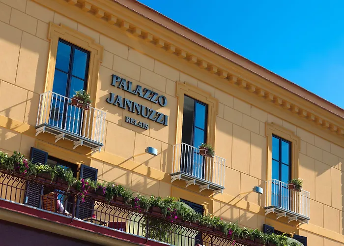Palazzo Jannuzzi Relais Πανσιόν Σορέντο