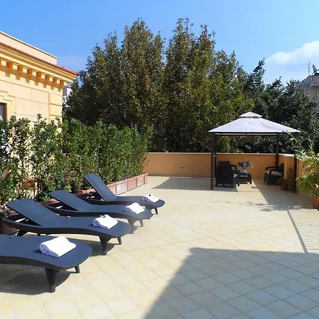 Palazzo Jannuzzi Relais Guest house 4*
