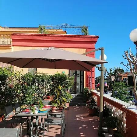 Palazzo Jannuzzi Relais Guest house 4*